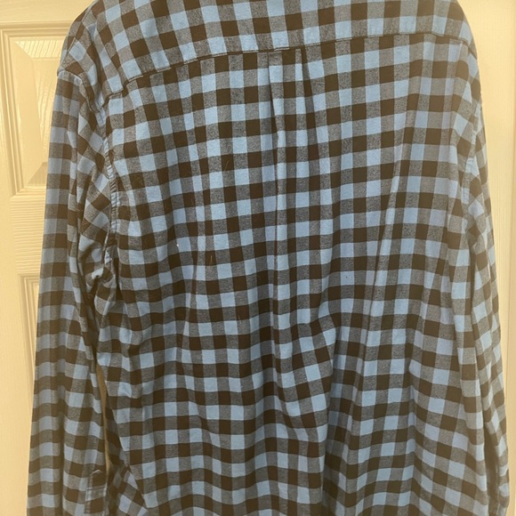 Me’s Good Fellow and Coach casual button down flannel - Picture 3 of 3